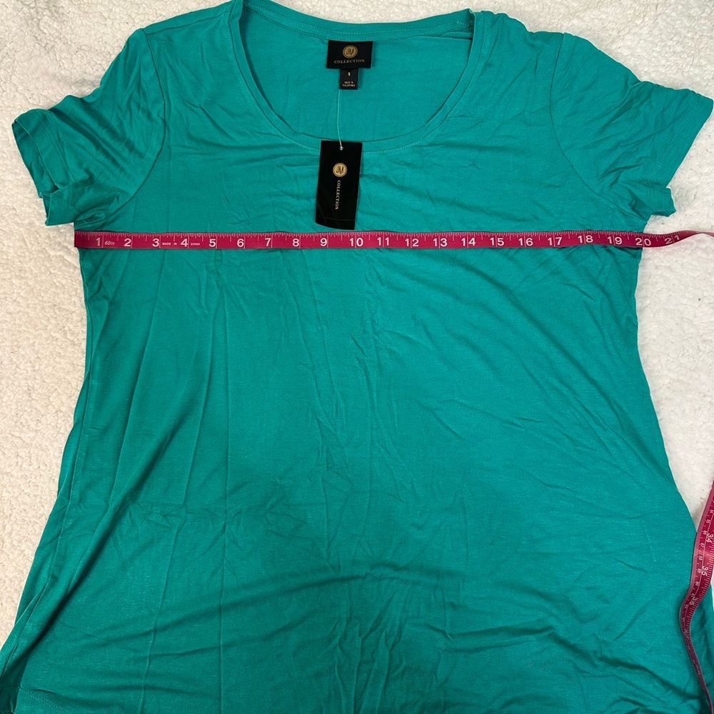 JM Collection tee Size Small - Picture 4 of 5